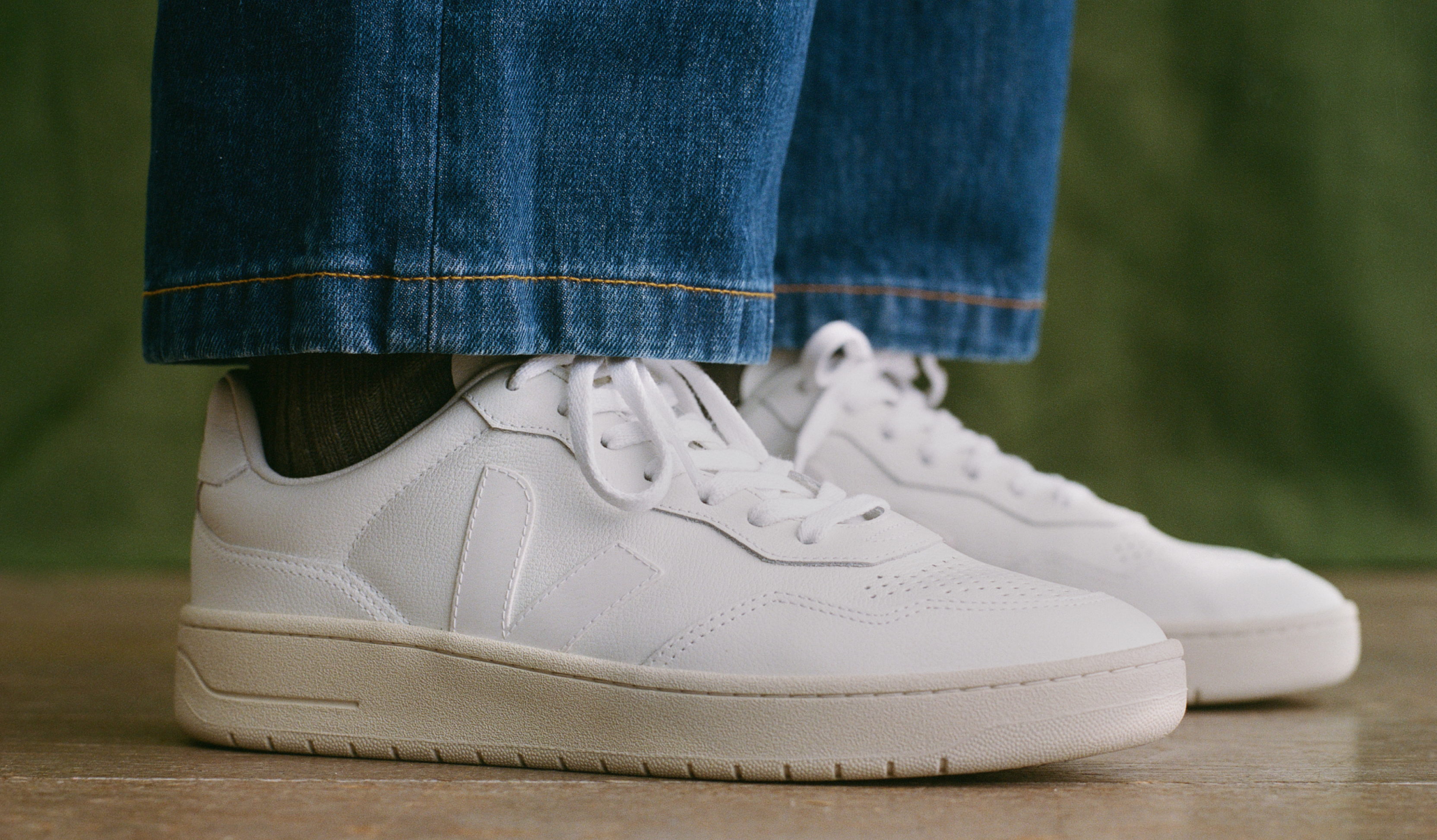 Veja white on sale